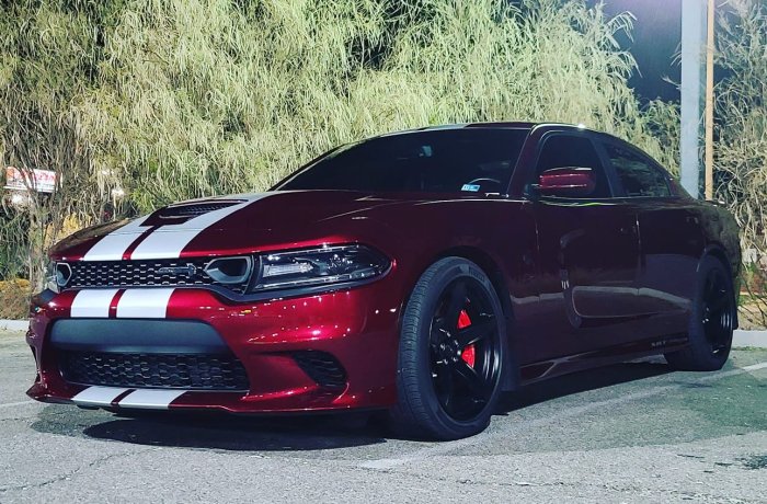 Dodge Charger SRT Hellcat