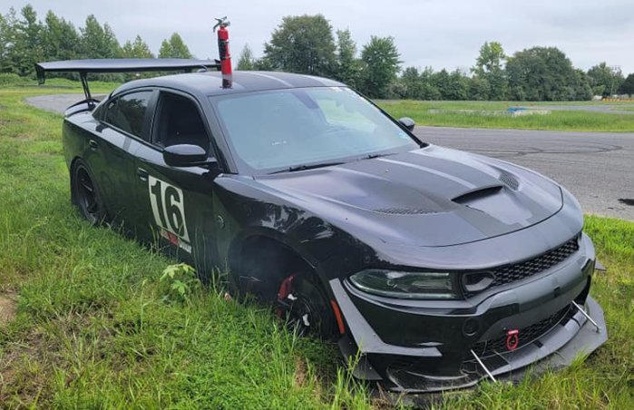 Onur Can Dodge Charger SRT Hellcat