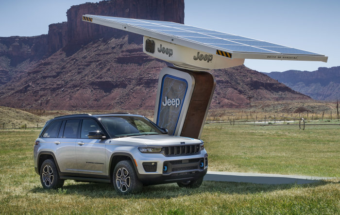 2022 Jeep Grand Cherokee Trailhawk 4xe