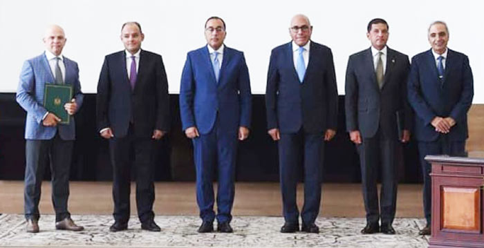 Egyptian leaders with Stellantis’ Cherfan