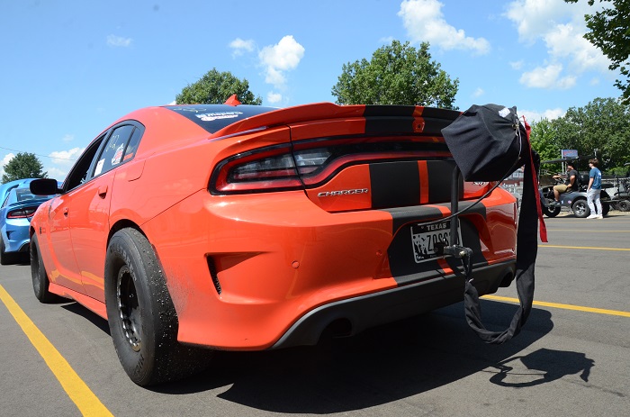 Zdung Ho Dodge Charger SRT Hellcat