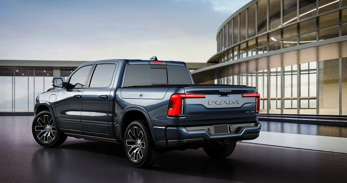 2025 Ram 1500 Ramcharger Tungsten