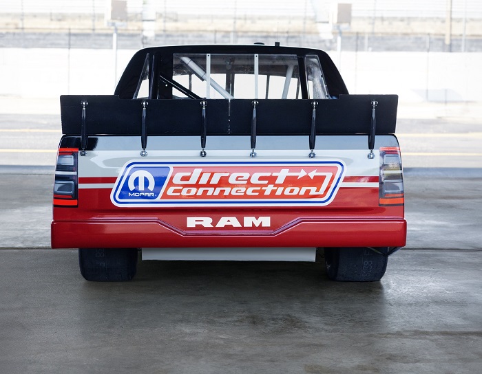Ram 1500 NASCAR Truck Series concept front
