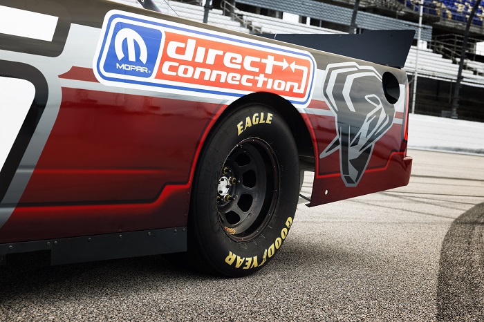Ram 1500 NASCAR Truck Series concept front